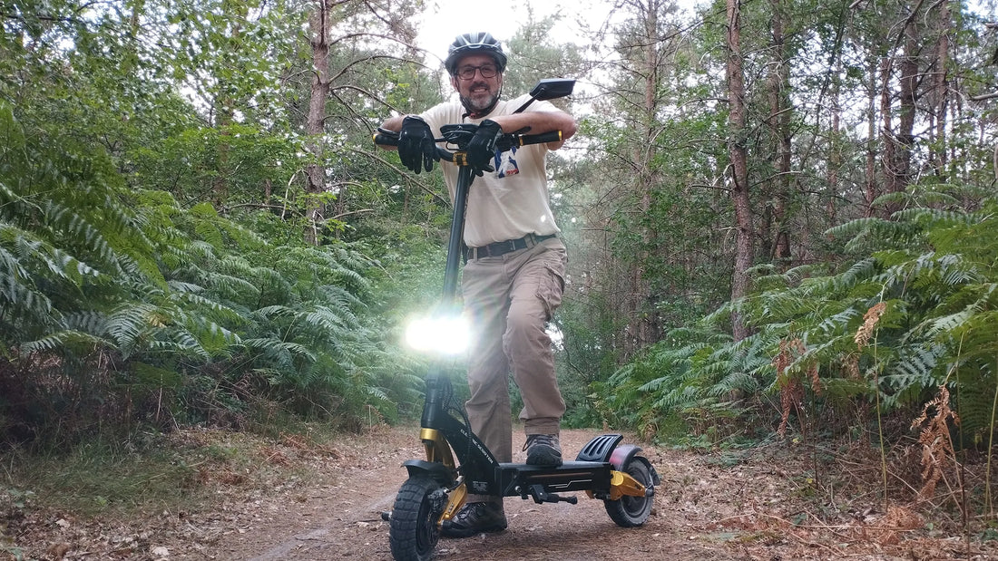 S30 Dual Motor Electric Scooter : Smart Power for Urban Roads and Beyond