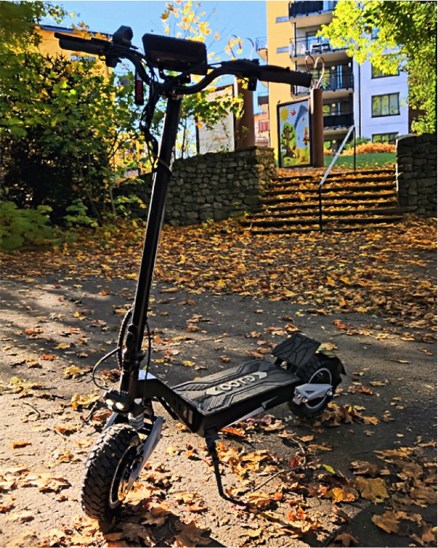 Maples, wind, and a ride calling your name 🍁
Okay now that the boring people have scrolled past, tag the friend who owes you an autumn ride 😏🍂