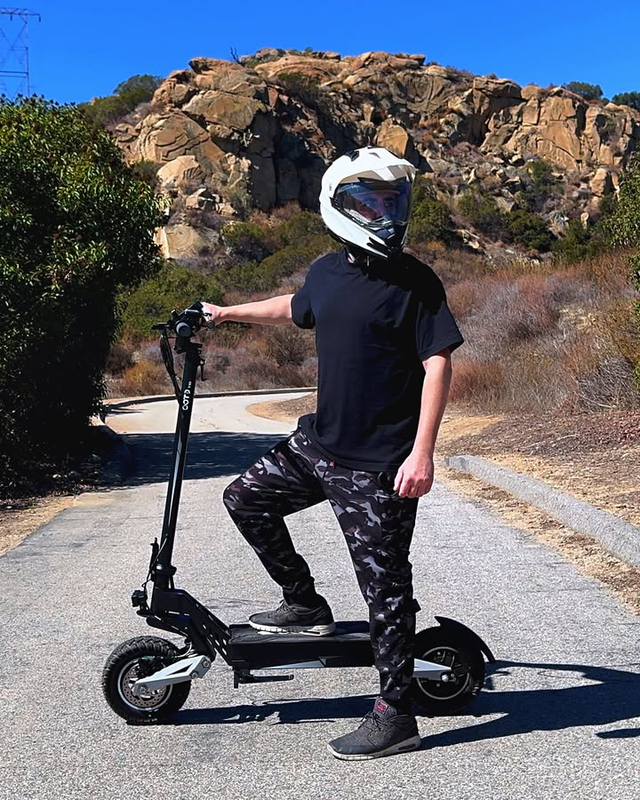 Ride light, ride free. #OOTD